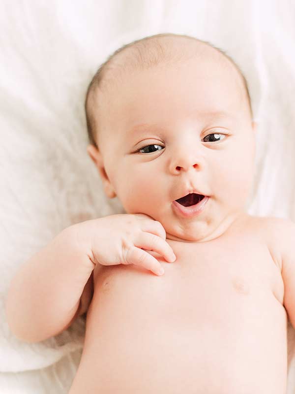 fotografo newborn ritratti bambini foto neonati famiglia nascita studio fotografico Roseto Teramo Pescara Abruzzo